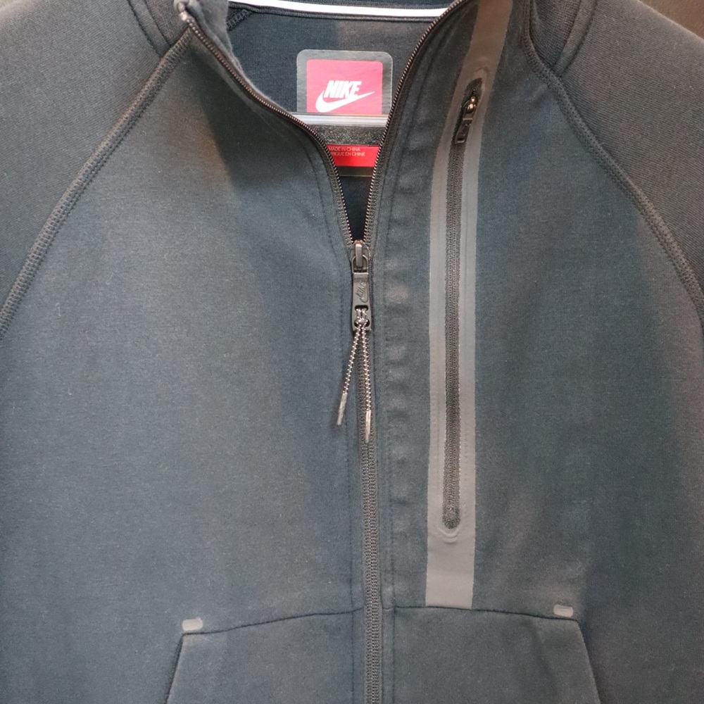 Nike, Tech Fleece Jacket, Black, Women’s size medium, Used